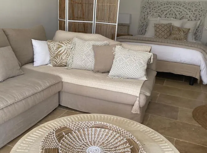 Casa Di L'ortu Bed & Breakfast 4*